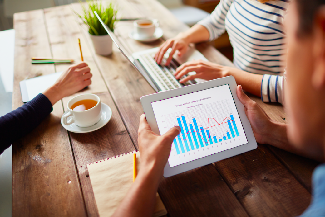 Best CRM for your business, how to choose the right CRM software for your business, CRM selection criteria, choosing CRM tools, CRM implementation, CRM solutions